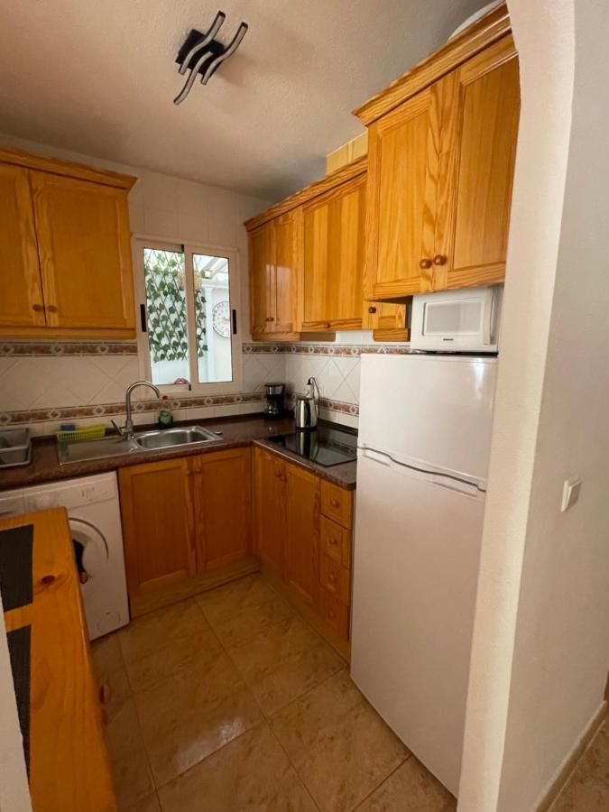 Apartment Goya Torrevieja Ngoại thất bức ảnh