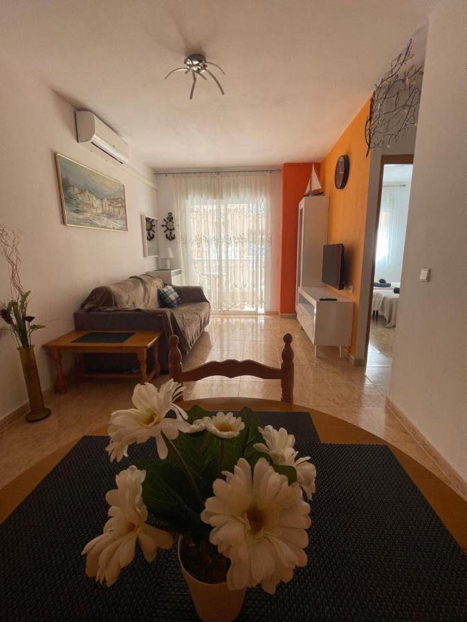 Apartment Goya Torrevieja Ngoại thất bức ảnh
